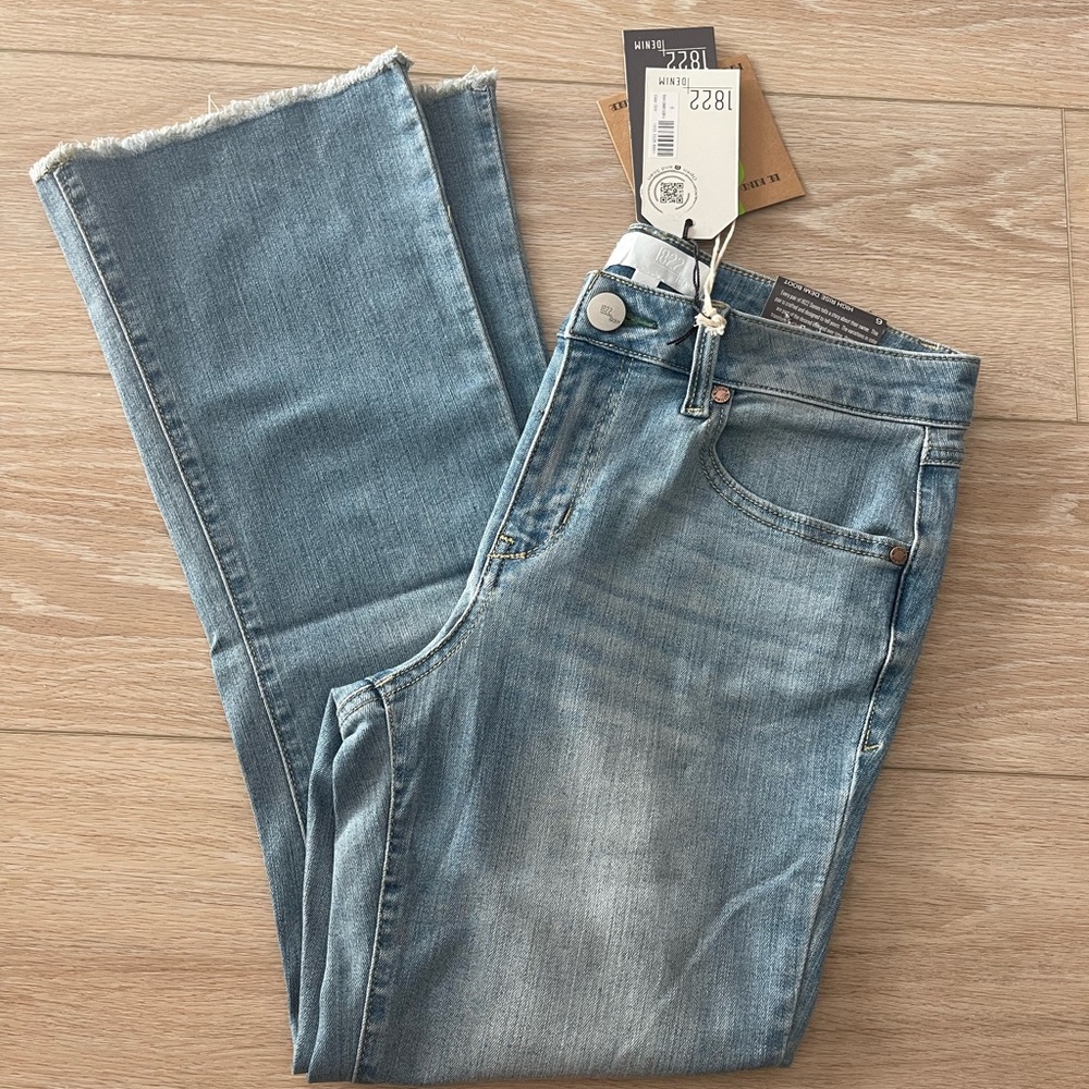 Women's 1822 Jeans